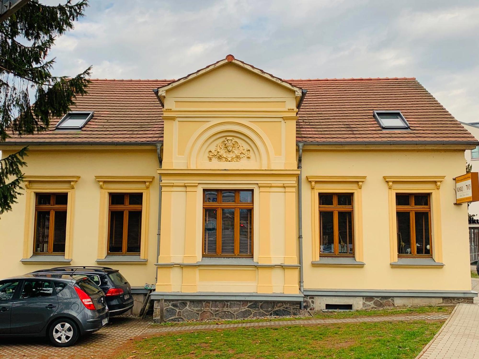 Stilvolle Ferienwohnung In Historischer Stadtvilla Neubrandenburg Exterior photo